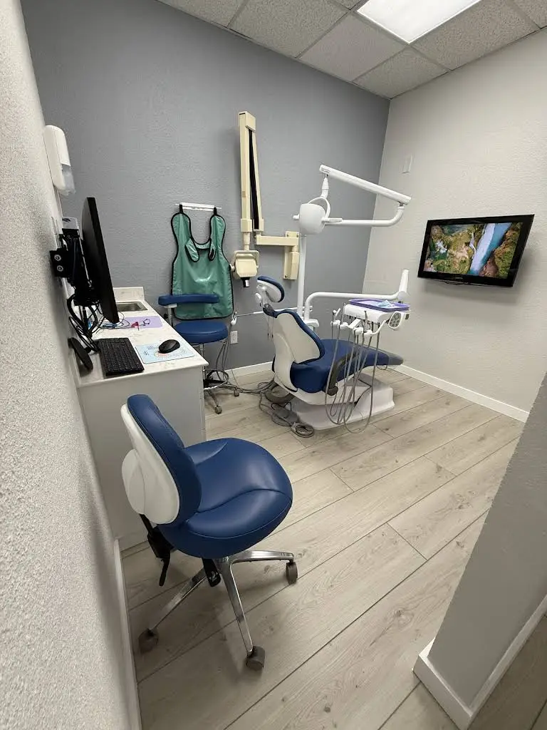 Crossroads Dental