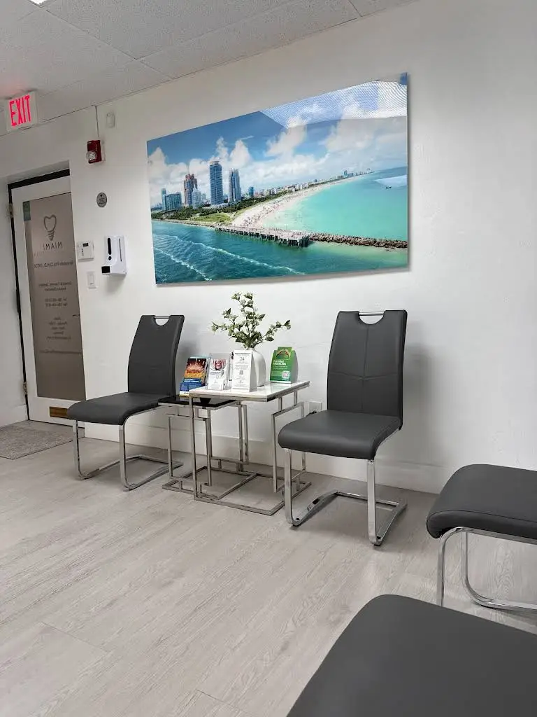 Miami Essential Dental