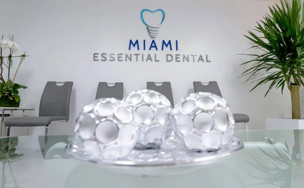 Miami Essential Dental