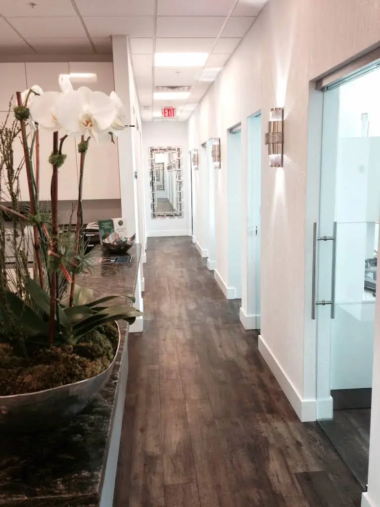 Pinecrest Dental Center - Professional dental clinic exterior with modern facilities