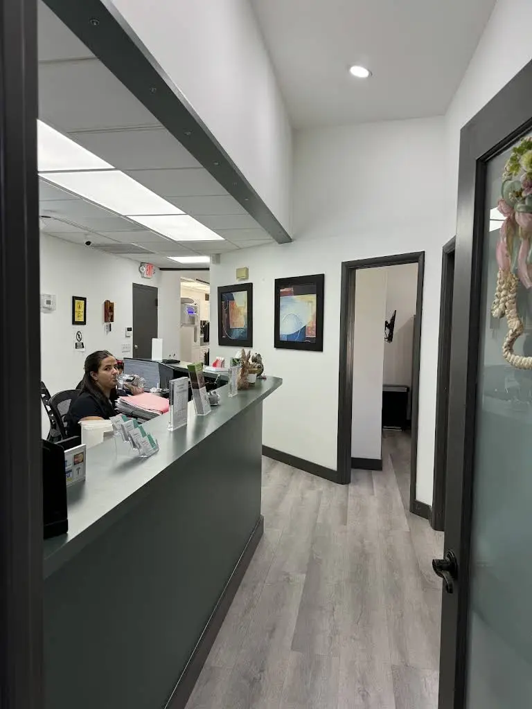 Hammocks Dental Group, PA - Dentilife