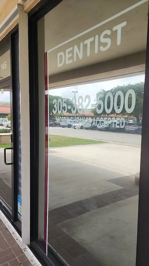 Anillo Dental Center
