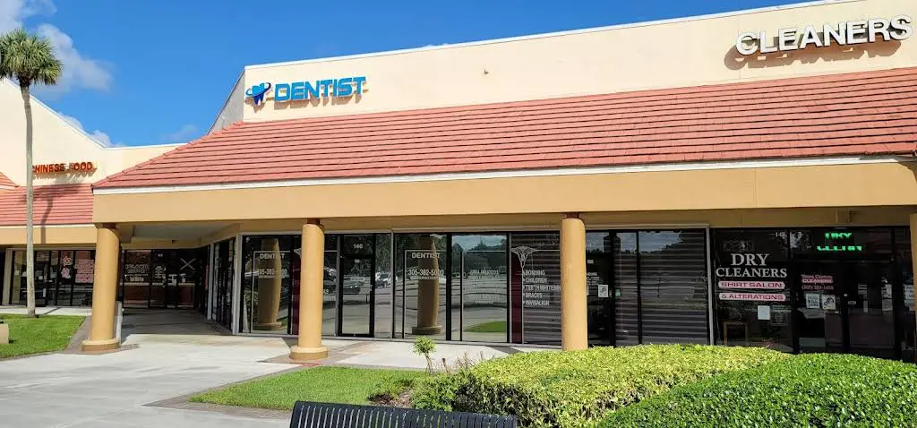 Anillo Dental Center