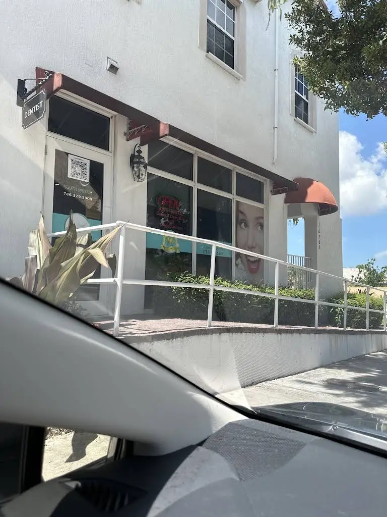 South Dental at Forest Lakes