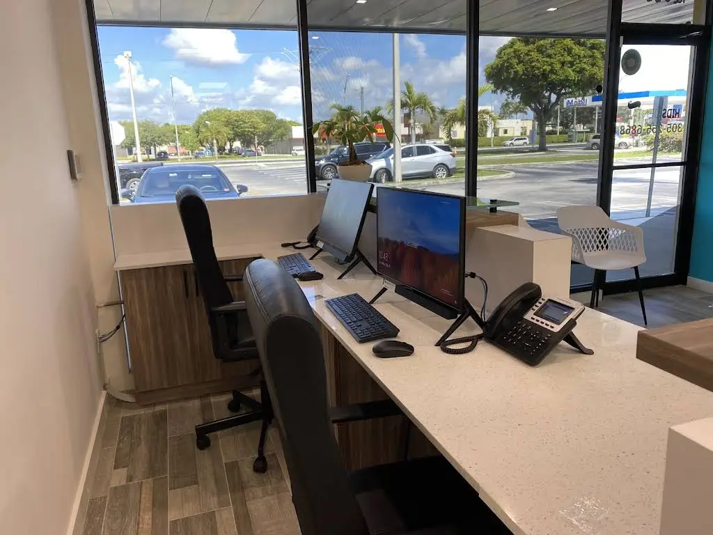 Márquez Dental & Associates