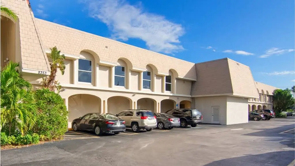 Towncare Dental - Professional dental clinic exterior with modern facilities