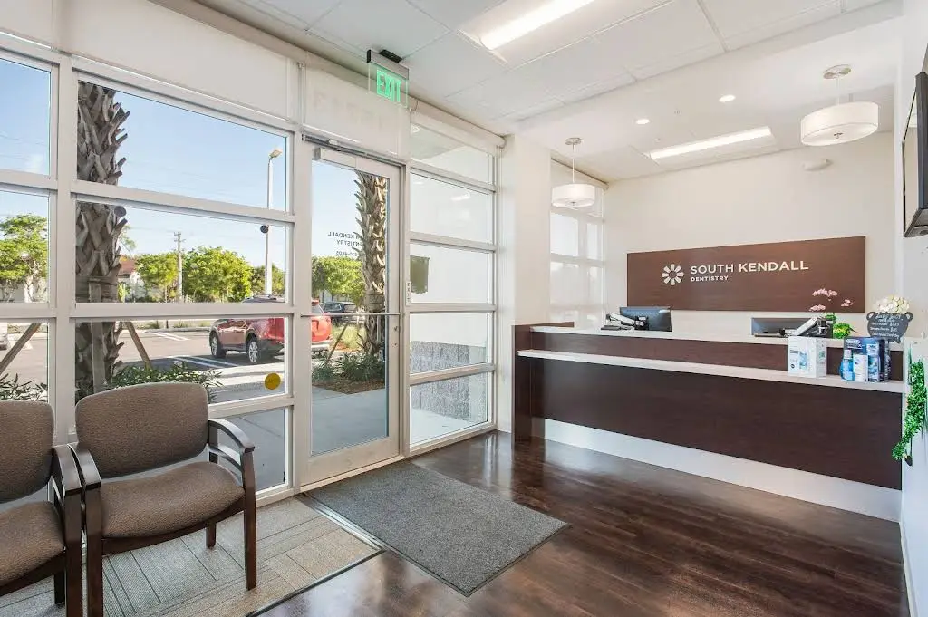South Kendall Dentistry - Professional dental clinic exterior with modern facilities