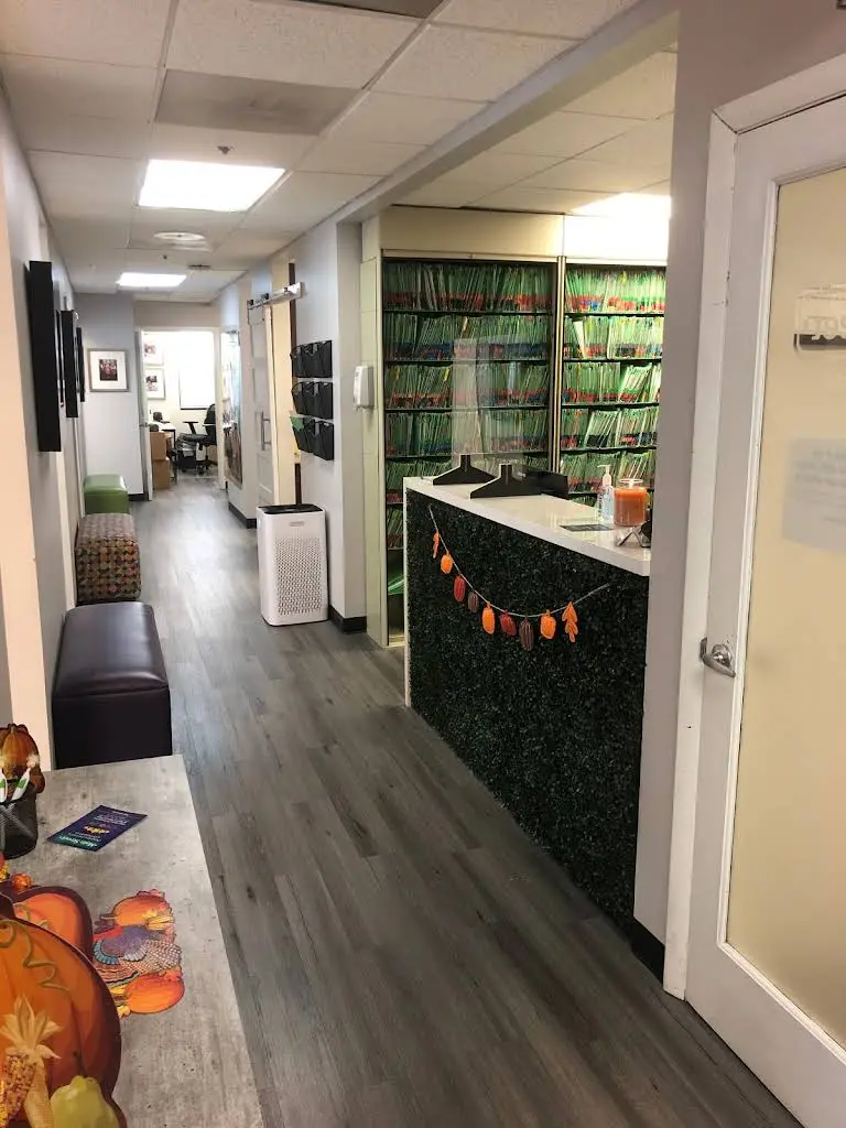 Main Street Orthodontics - Professional dental clinic exterior with modern facilities