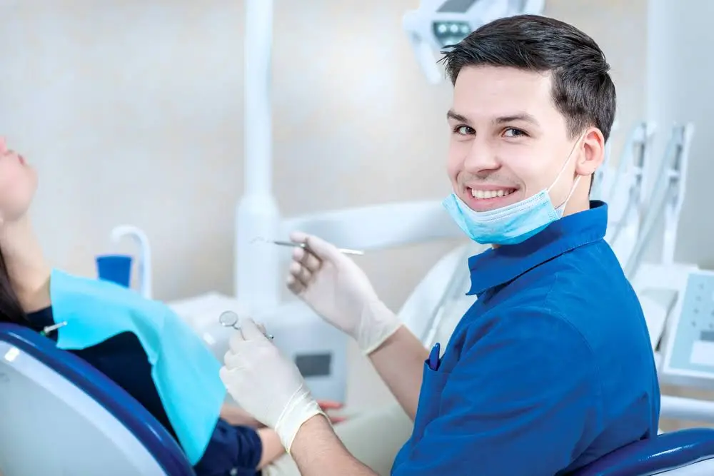 Urgent Dental Care - Professional dental clinic exterior with modern facilities