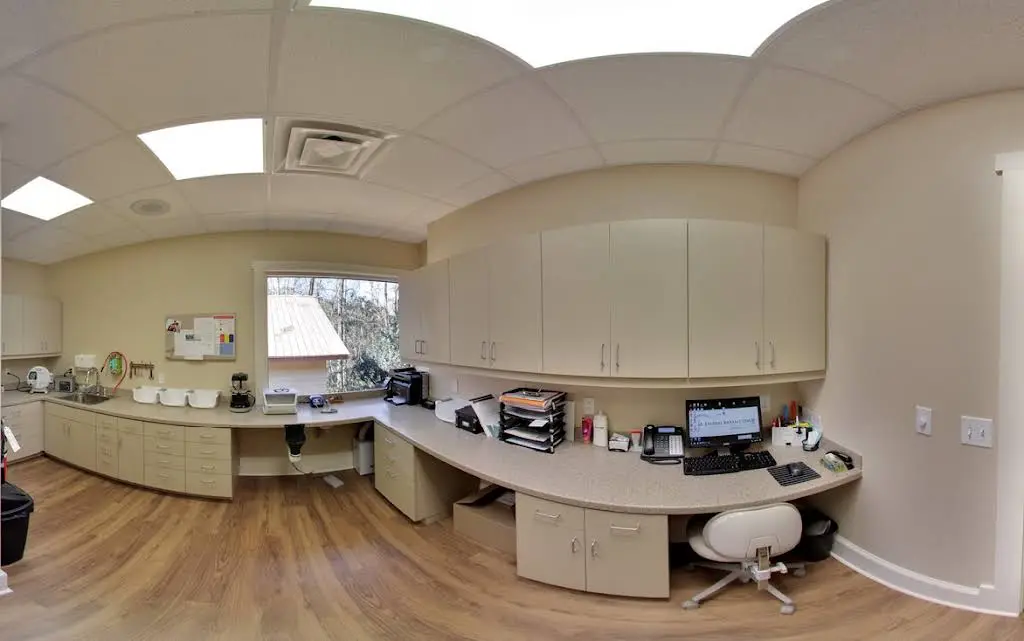 Tallahassee Dentist - M. Darrh Bryant DMD