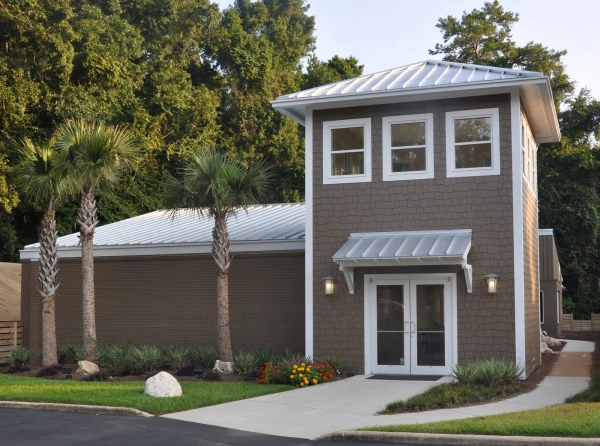 Tallahassee Dentist - M. Darrh Bryant DMD