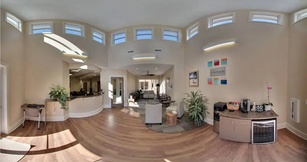 Tallahassee Dentist - M. Darrh Bryant DMD