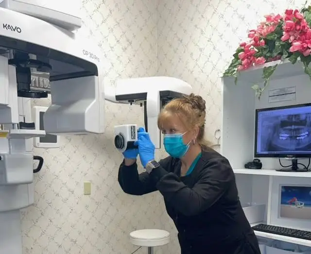 Vibrant Orthodontics Tallahassee - Professional dental clinic exterior with modern facilities