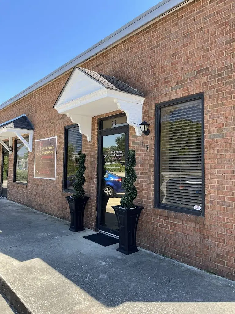 North Florida South Georgia Endodontics - Professional dental clinic exterior with modern facilities