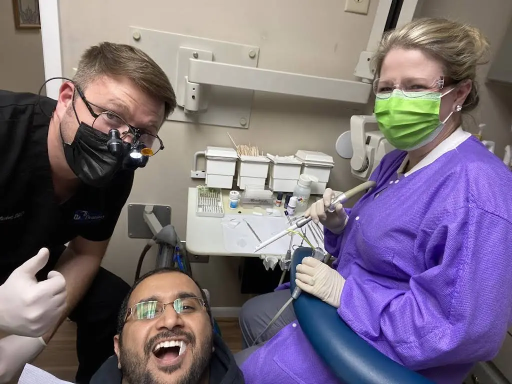 Family Dentistry of Bonifay - Professional dental clinic exterior with modern facilities