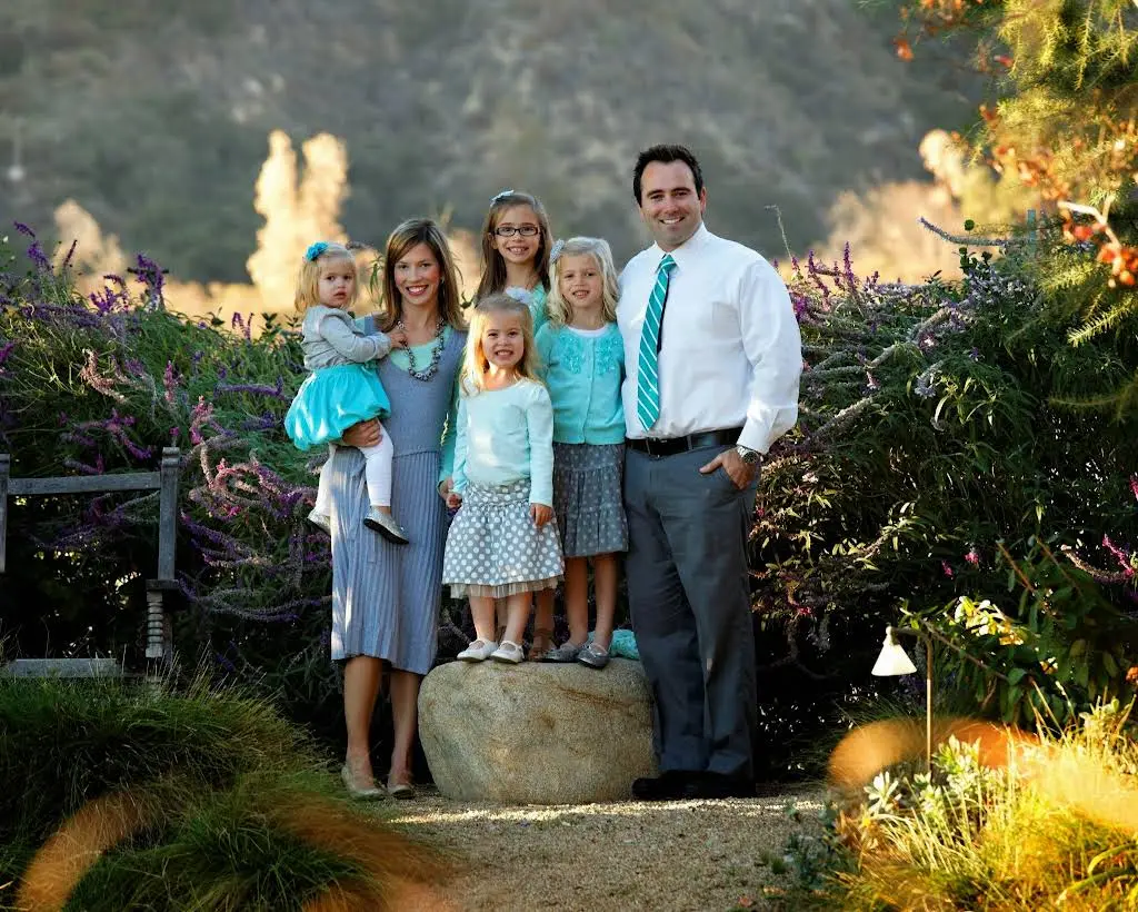 Biodentist Alabama - Professional dental clinic exterior with modern facilities