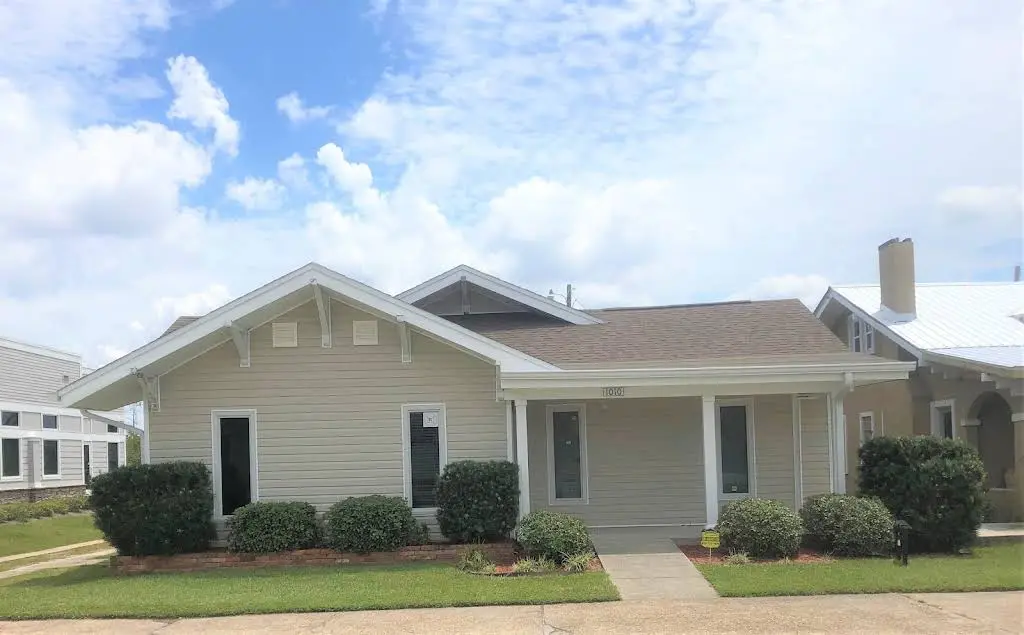 North Florida Dental Care - Susan Steverson Hawkins DMD