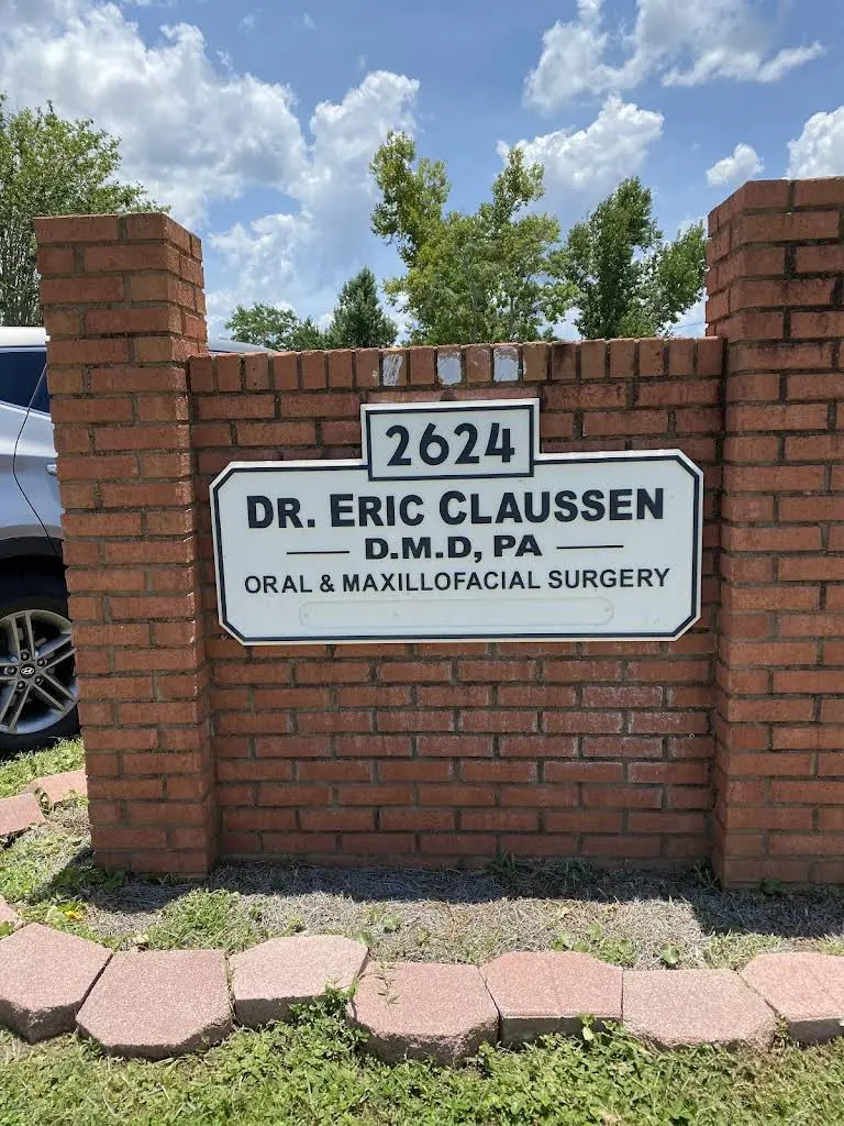 Oral Surgery & Dental Implant Center of Panama City