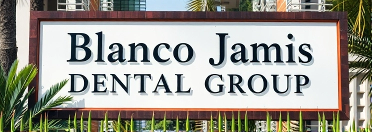 Blanco Jamis Dental Group - Professional dental clinic exterior with modern facilities