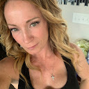 Kelly Armstrong