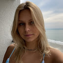 Phoebe Gray