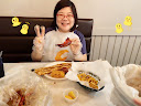 Leslie Chin